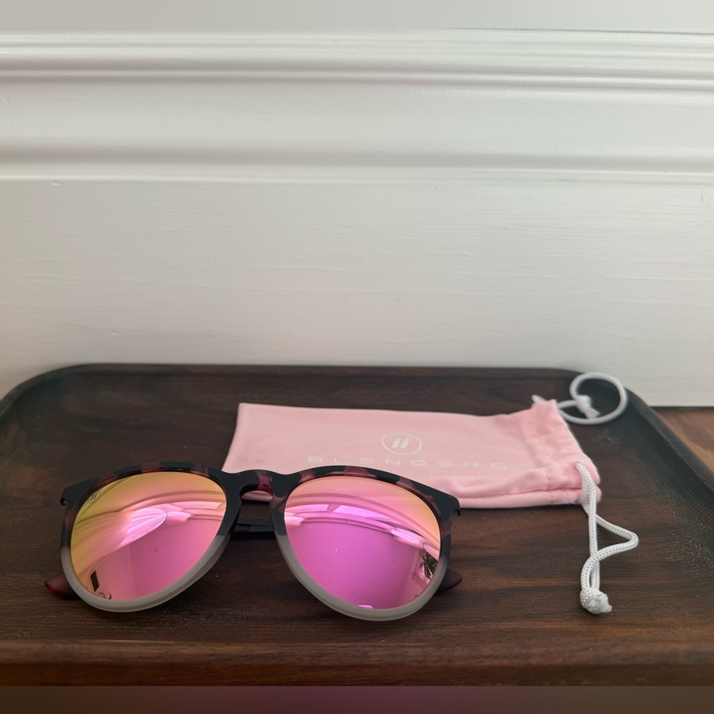 Blenders Nina Davina Sunglasses - Polarized - Unworn